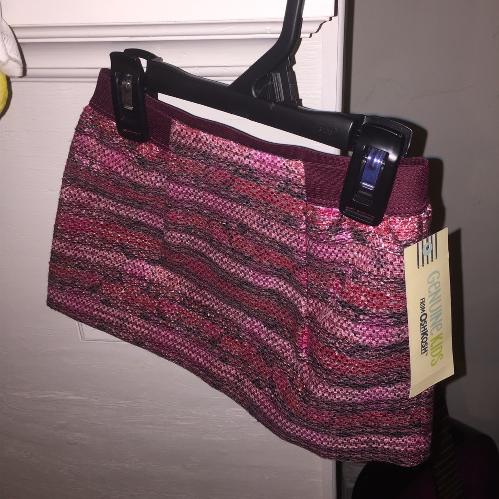 SOLD ... Oshkosh Red Jacquard skirt size 2T